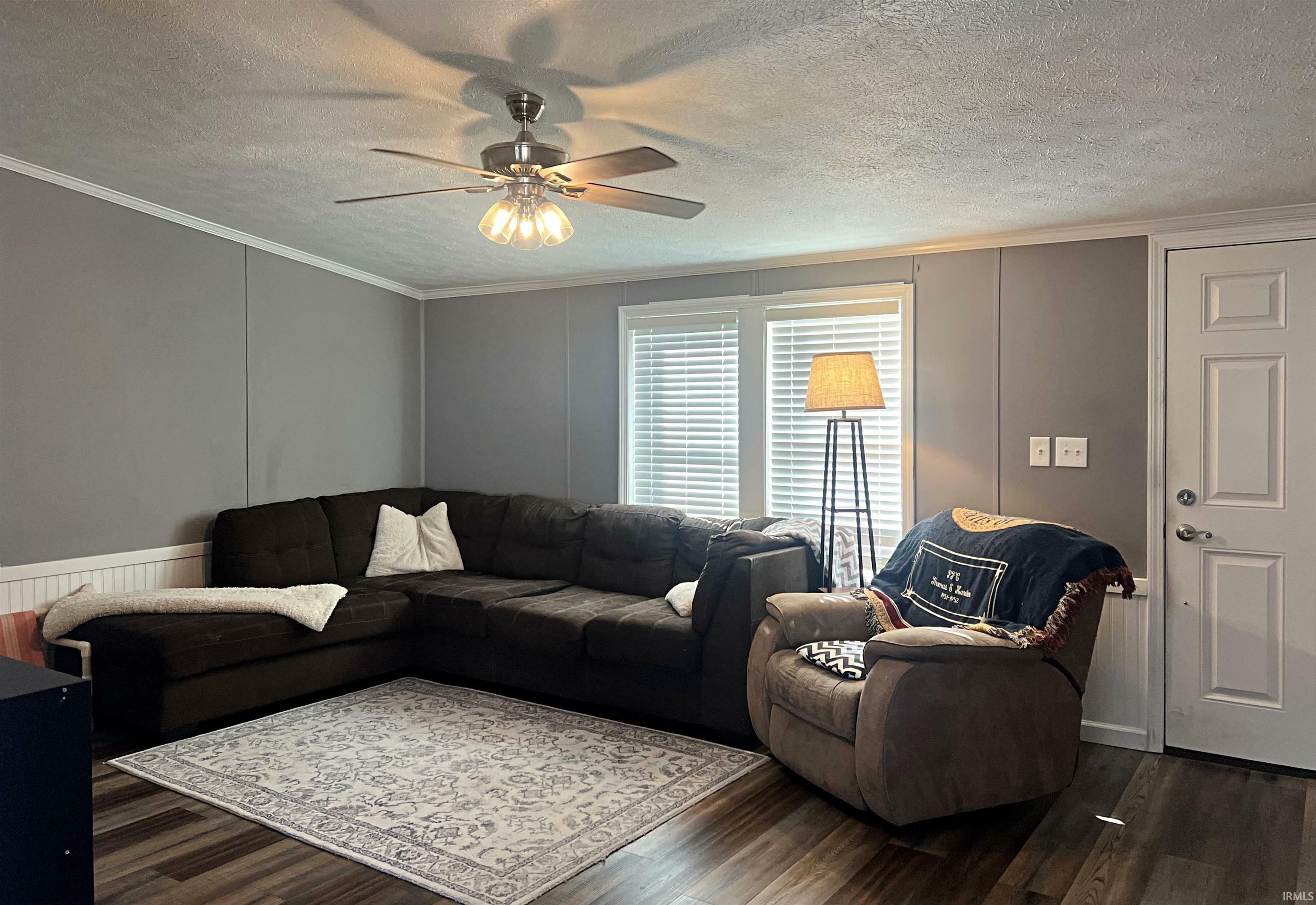 Property Photo: 305 Queen Street IN 47553