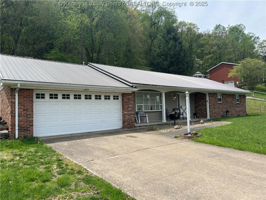 4915 Chesterfield Avenue  Charleston WV 25304 photo