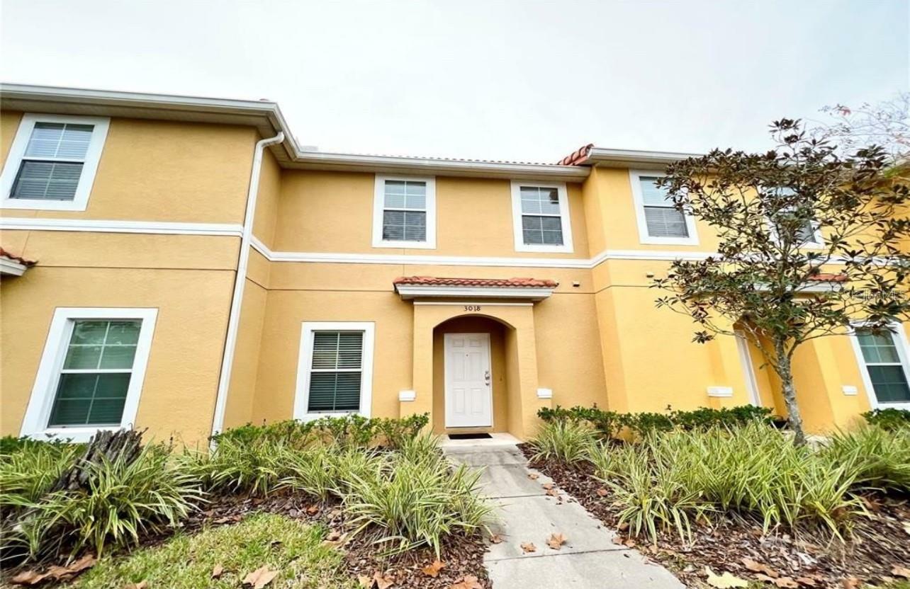 Property Photo: 3018 Red Ginger Road FL 34747