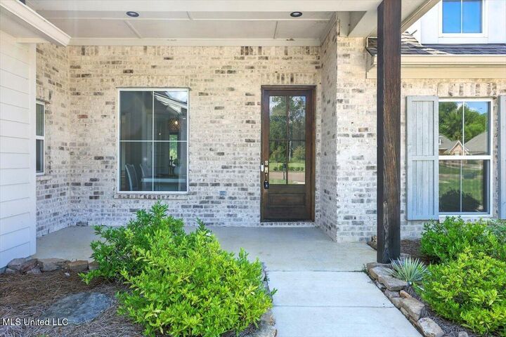 Property Photo:  1414 Rudder Way  MS 39047