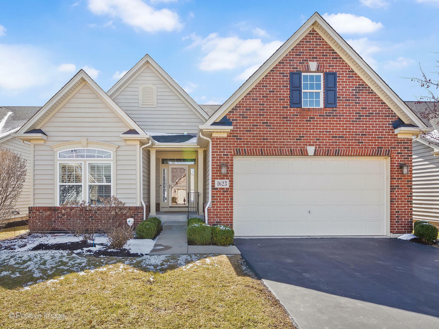 1623 Colchester Lane  Aurora IL 60505 photo