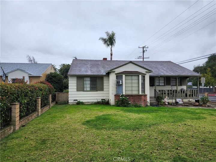 Property Photo:  667 W Harvard Place  CA 91762