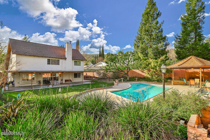 5260 Edgeware Drive  Agoura Hills CA 91301 photo