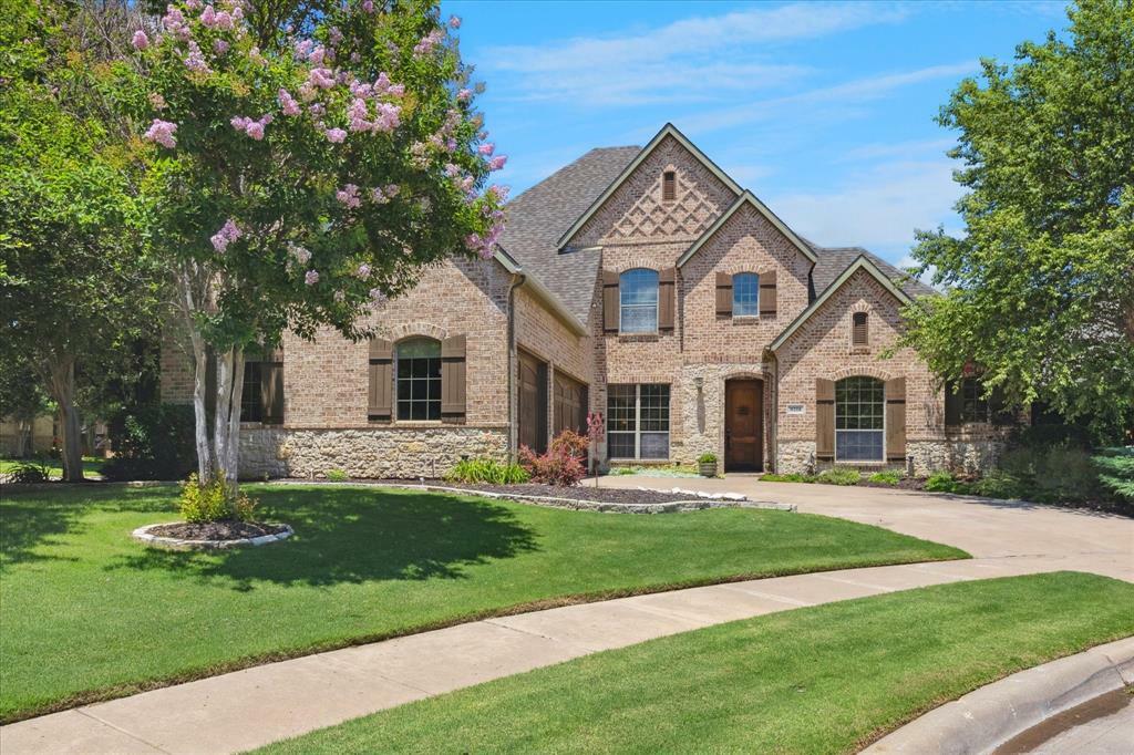 Property Photo: 9216 Cachelle Court TX 76182