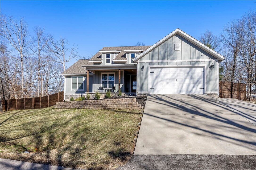 Property Photo: 8 Beith Lane AR 72715