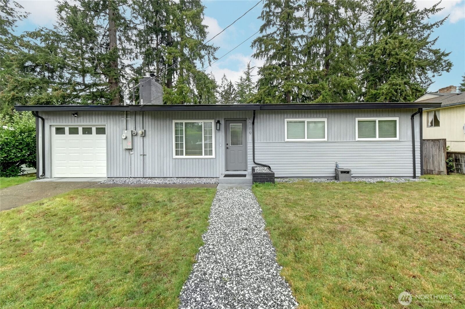Property Photo: 8709 Wildwood Avenue SW WA 98498