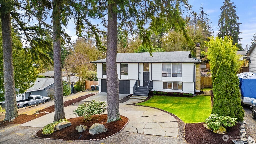 Property Photo: 7016 96th Street E WA 98371
