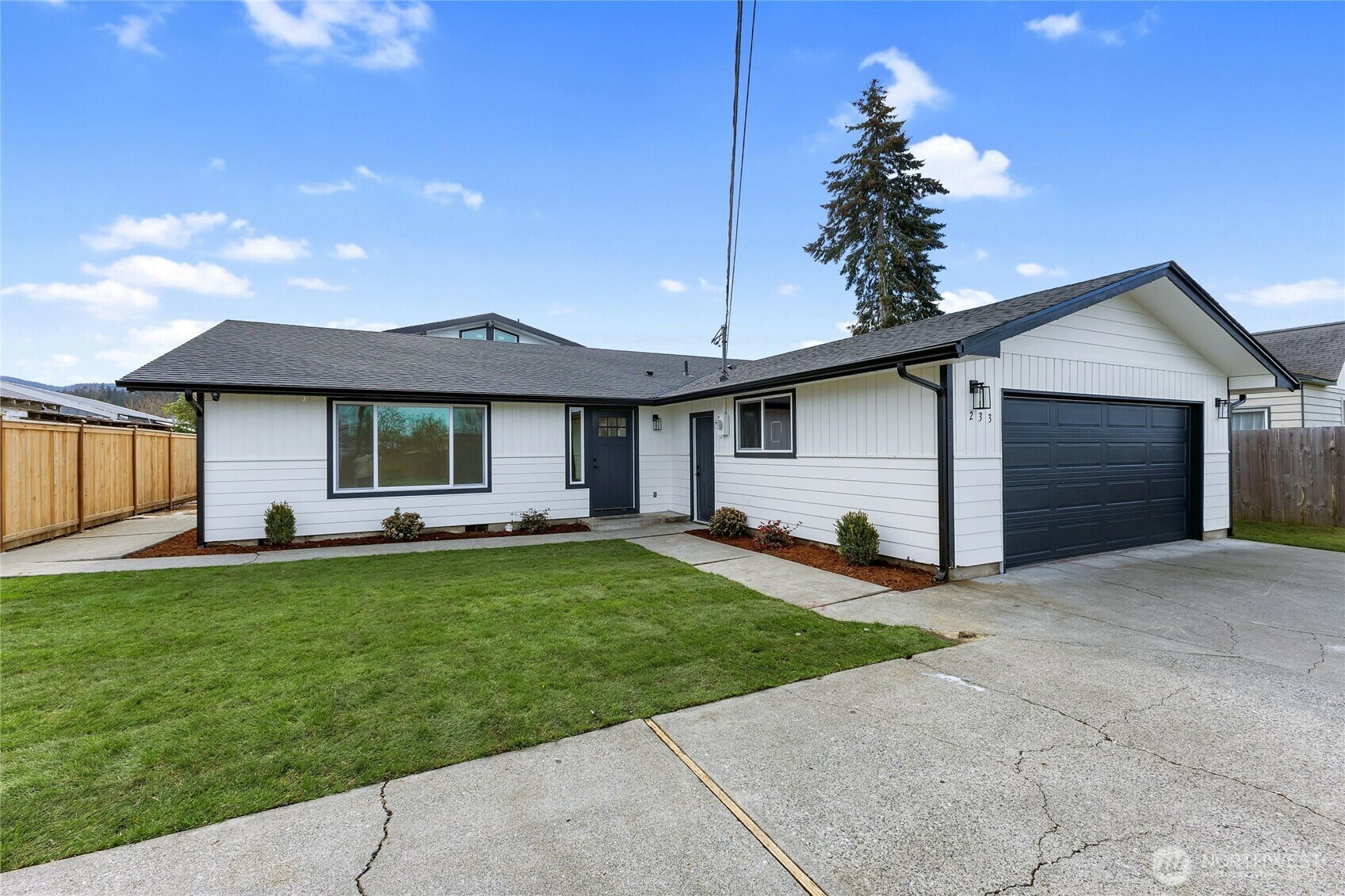Property Photo:  233 W Hammond Street  WA 98382 