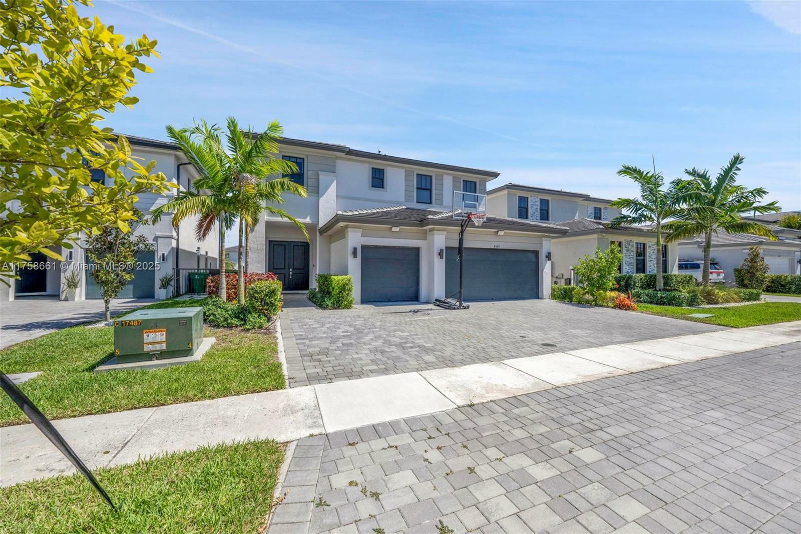 4541 SW 174th Ave  Miramar FL 33029 photo