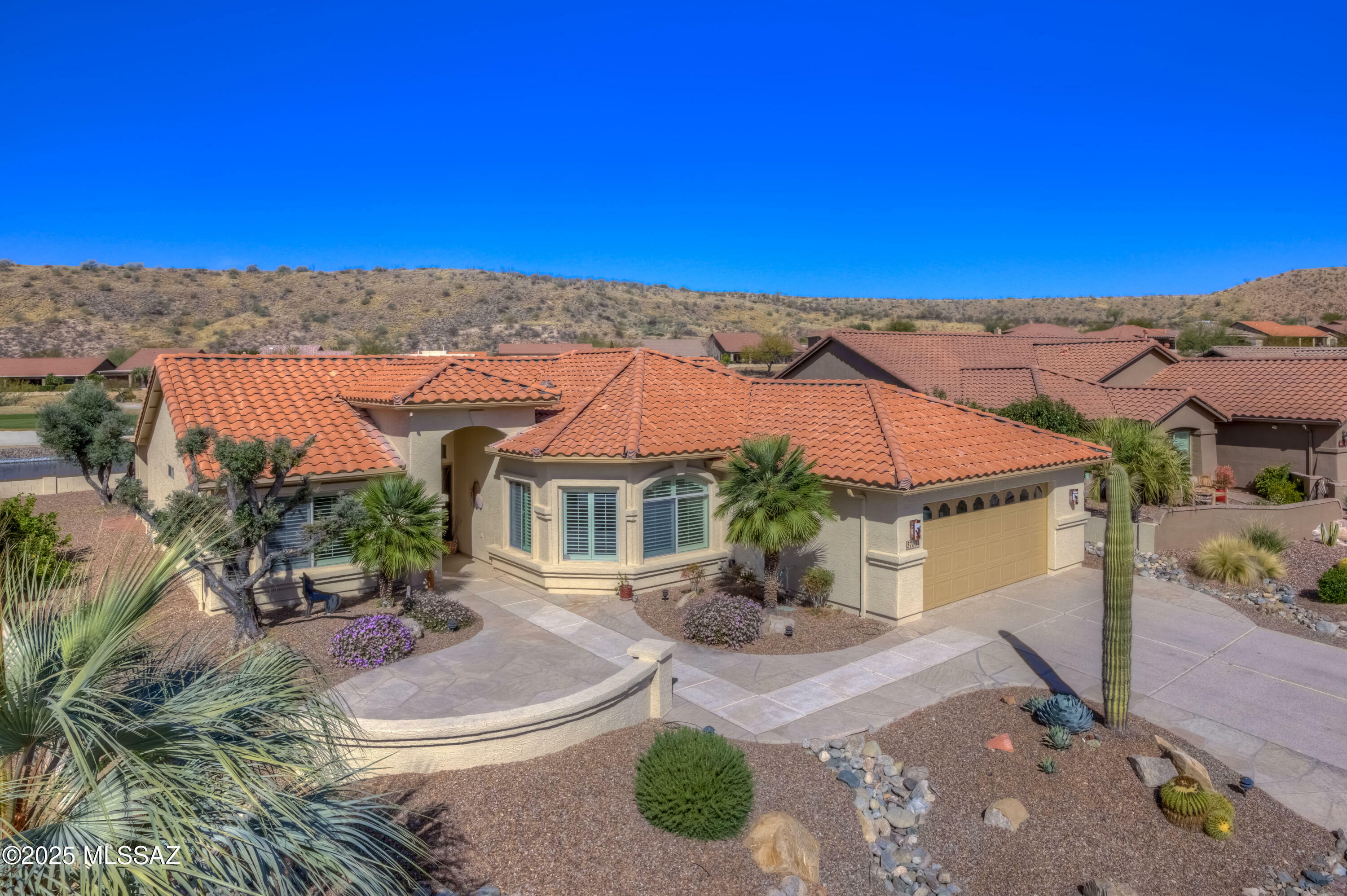 Property Photo:  37814 S Boulder Wind Drive  AZ 85739 