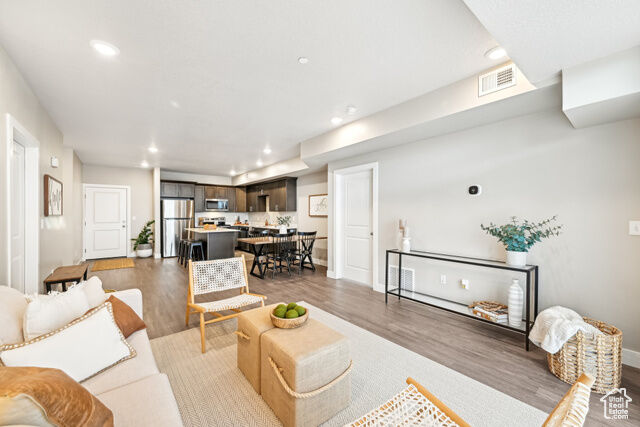 Property Photo: 2101 N Main St W 302 UT 84015