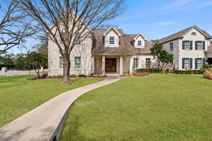 Property Photo: 625 Robin Dale Court TX 78734