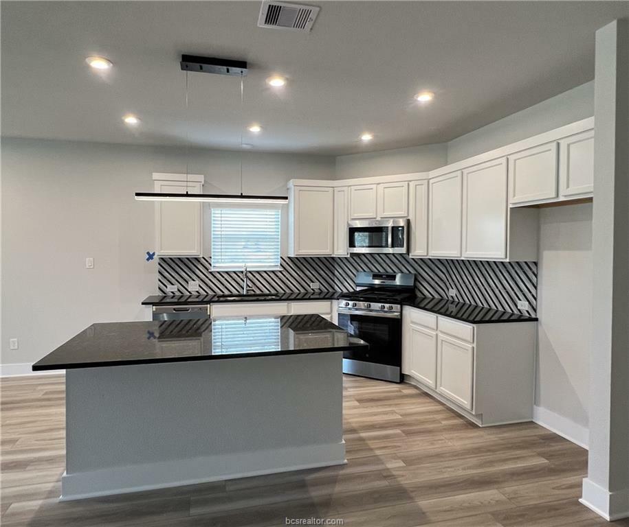 Property Photo: 6410 Raleigh Loop TX 77845
