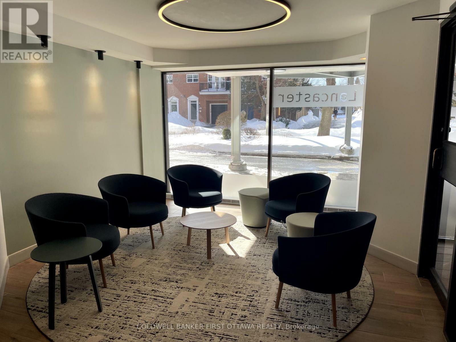 Property Photo: 225 Alvin Road 111 ON K1K 4H6