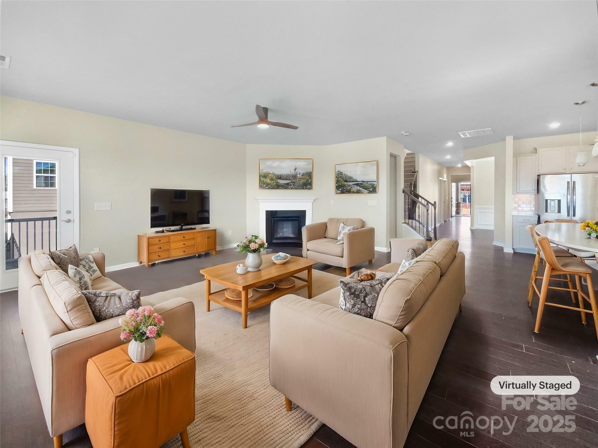 Property Photo:  15633 Aviary Orchard Way  NC 28278 