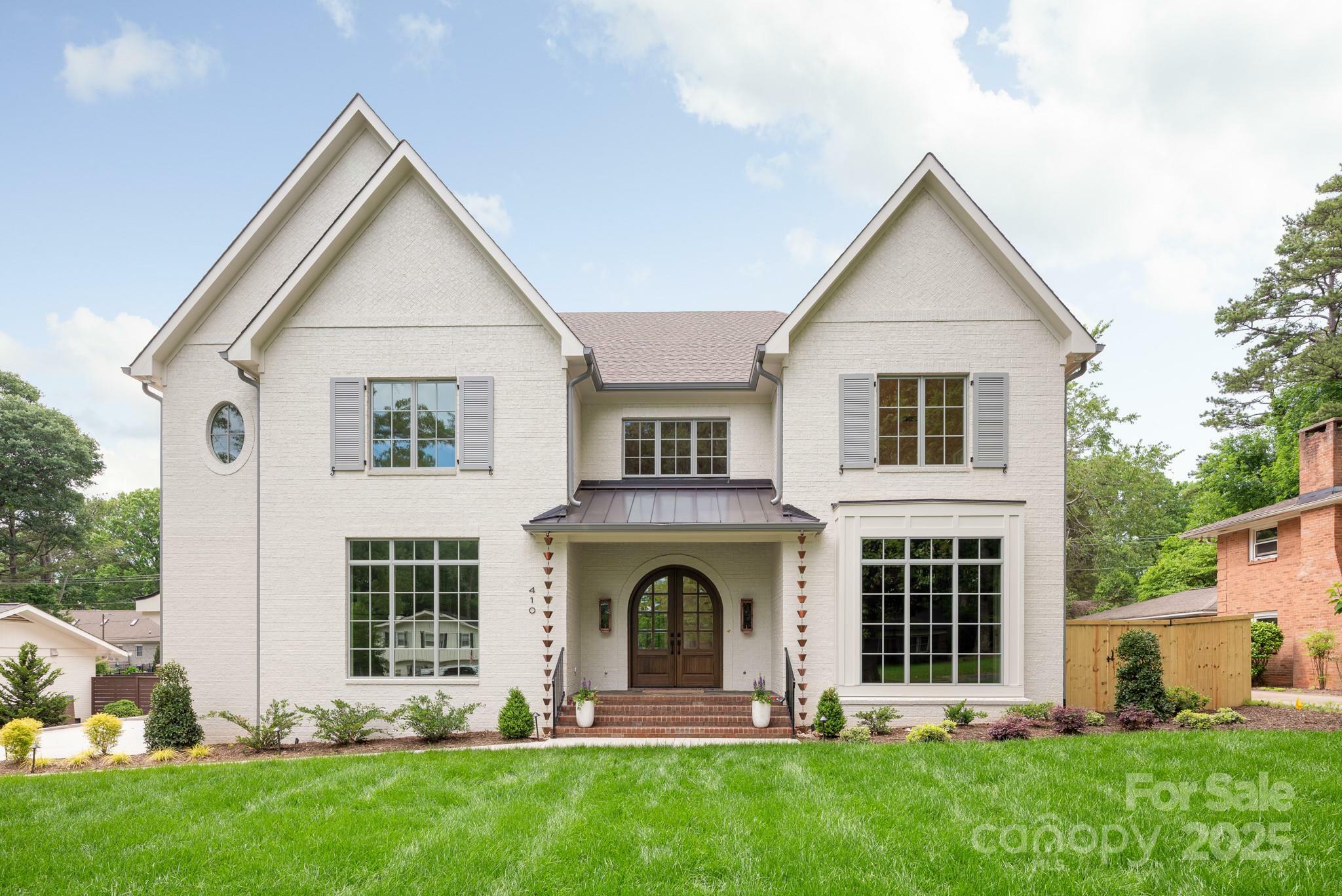 Property Photo: 410 Wingrave Drive NC 28270