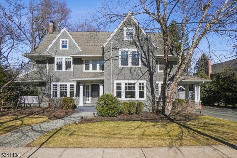 Property Photo:  20 Hillside Ave  NJ 07940 