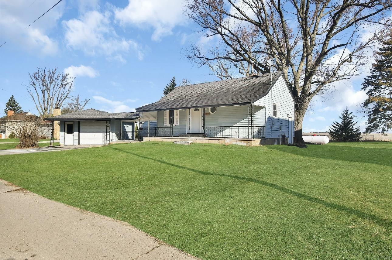 Property Photo: 24838 Maple Street IA 50664
