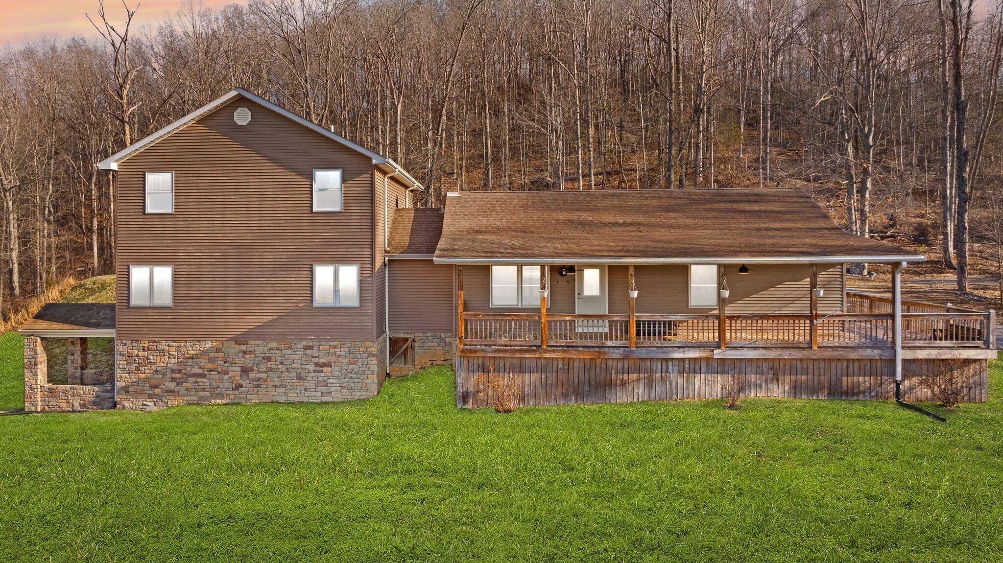 Property Photo: 1343 Bastin Creek Road KY 40442