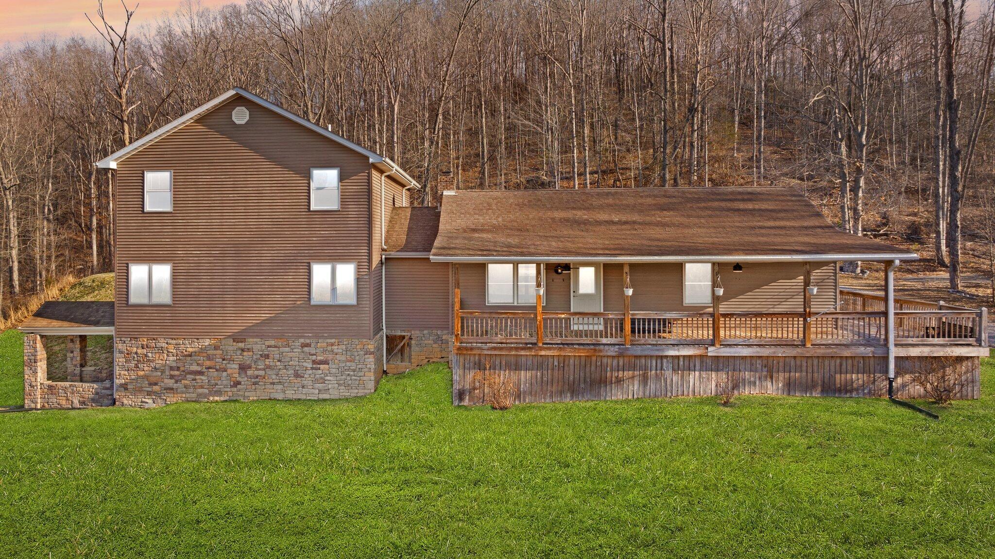 Property Photo: 1343 Bastin Creek Road KY 40442