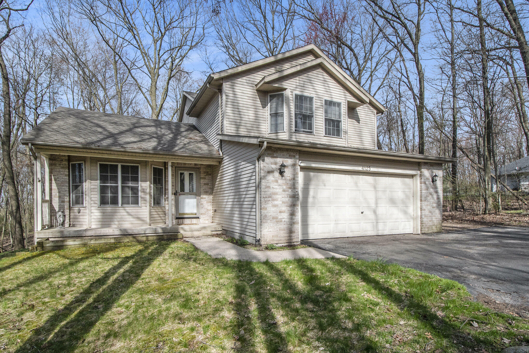 Property Photo: 4125 Thornapple Hills Drive MI 49333