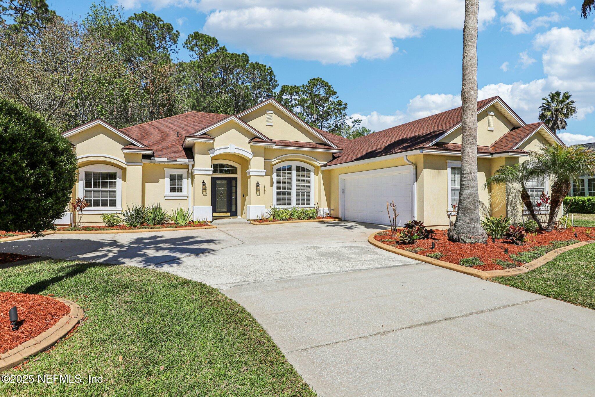 Property Photo:  2307 S Brook Drive  FL 32003 