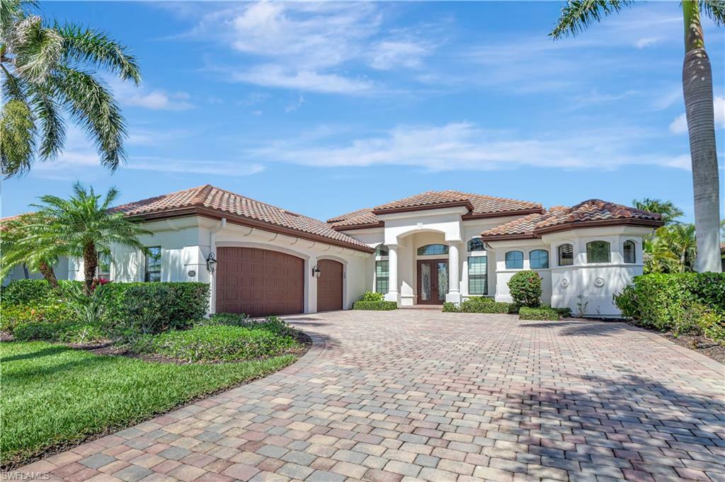 Property Photo: 3301 Runaway Ln FL 34114