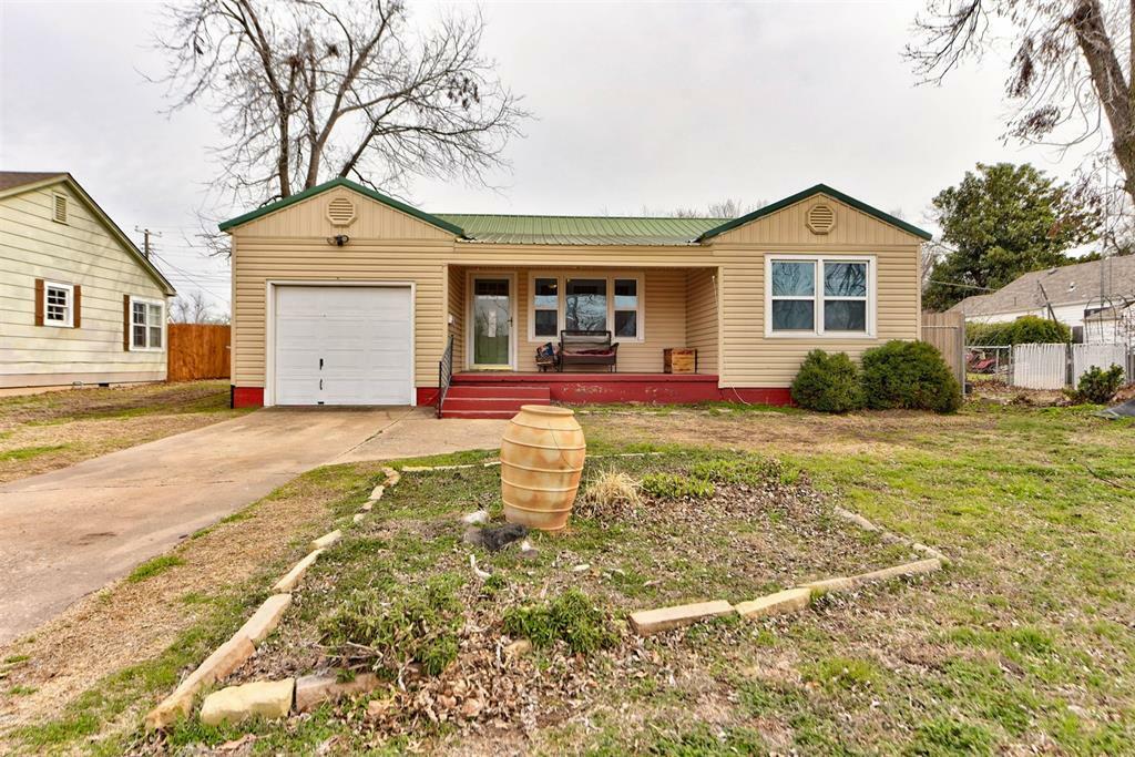 Property Photo: 1815 S 15th Street OK 73018