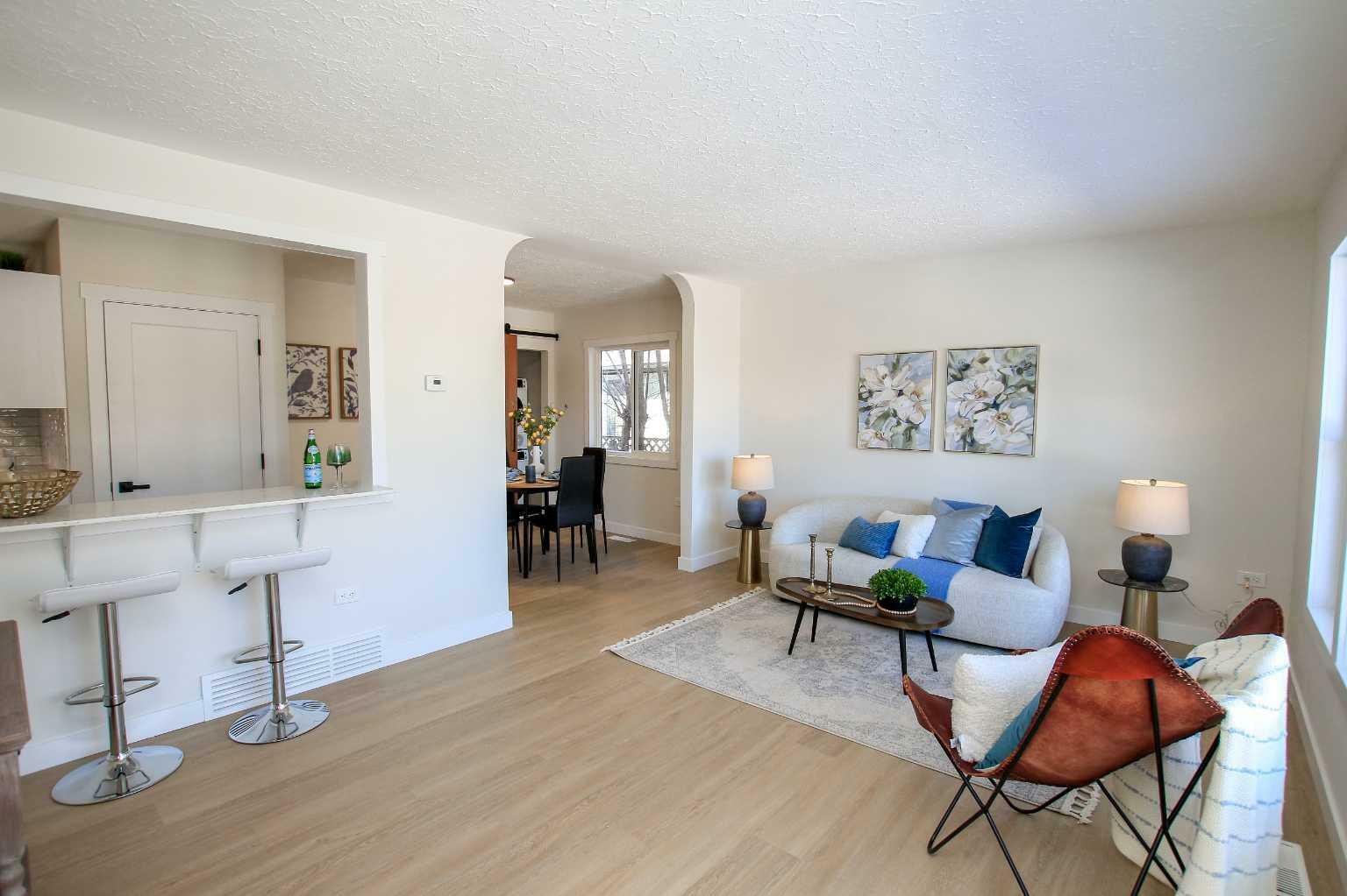 Property Photo:  4133 36 Street  AB T4N 0S7 