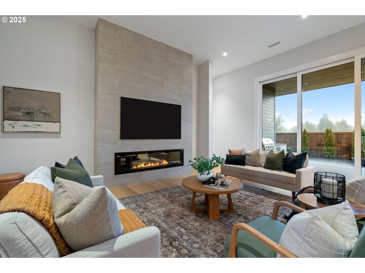 Property Photo: 3109 Heron St WA 98674