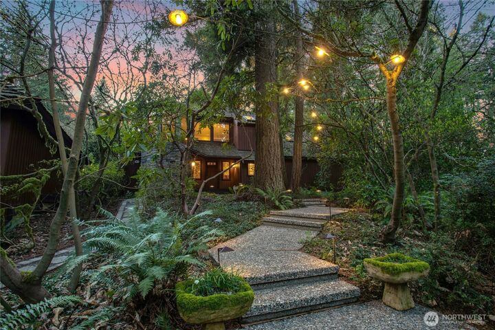 Property Photo: 1815 102nd Place SE WA 98004