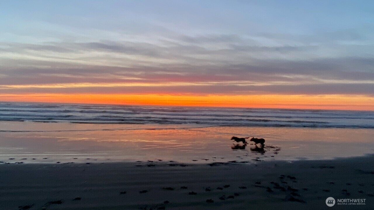 Property Photo: 304 14th Street NW 316 WA 98631