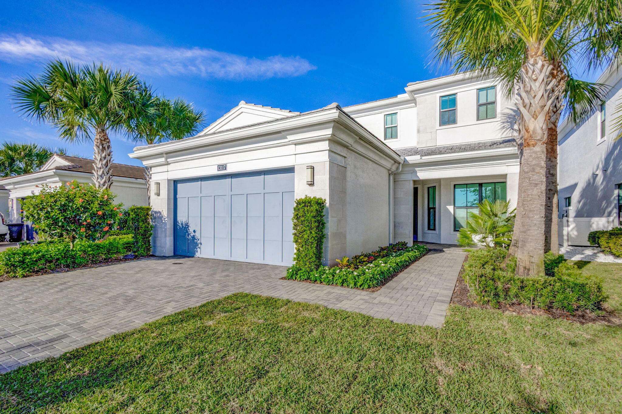 Property Photo: 13117 Faberge Place FL 33418