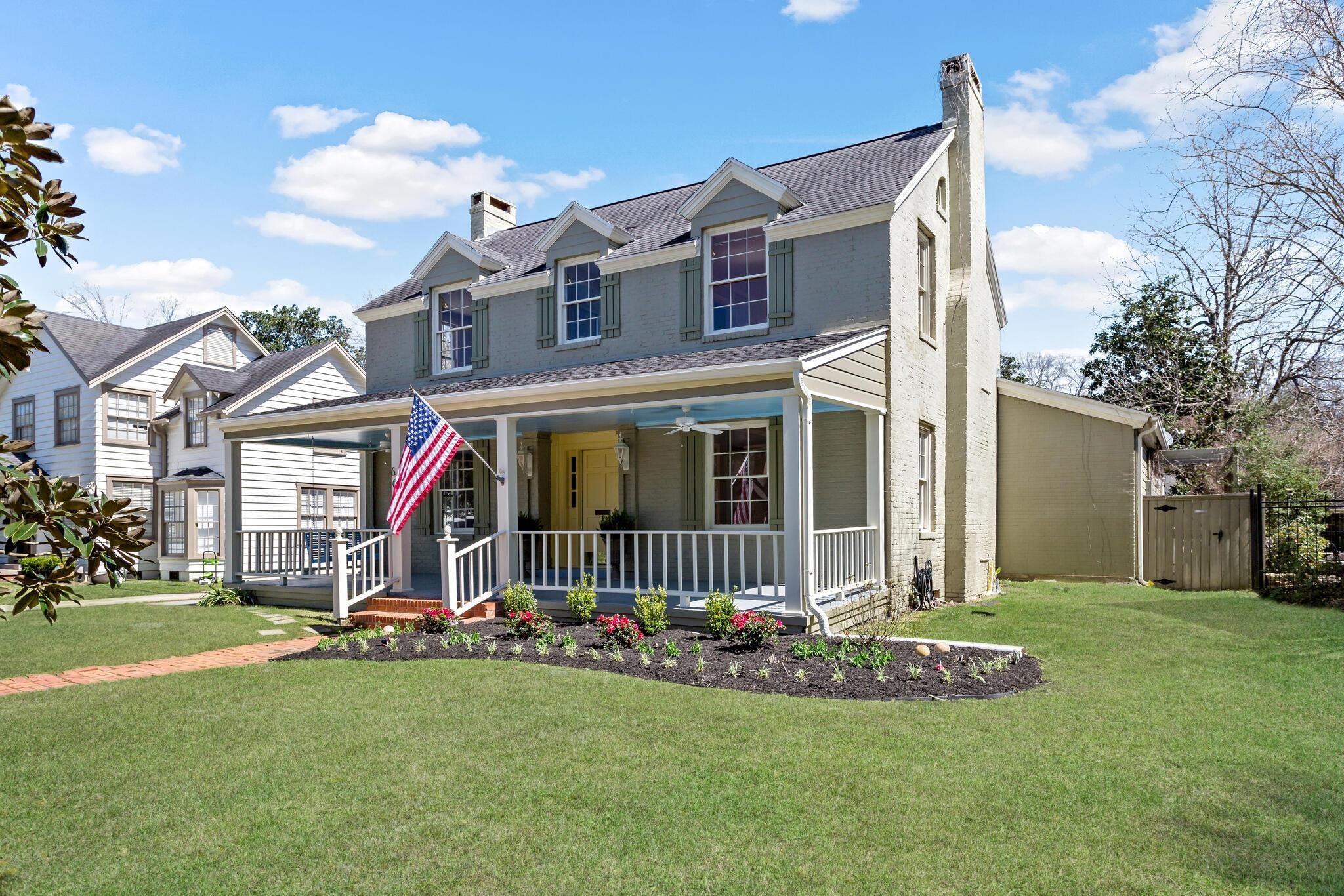 Property Photo:  606 22nd Street  TX 77706 