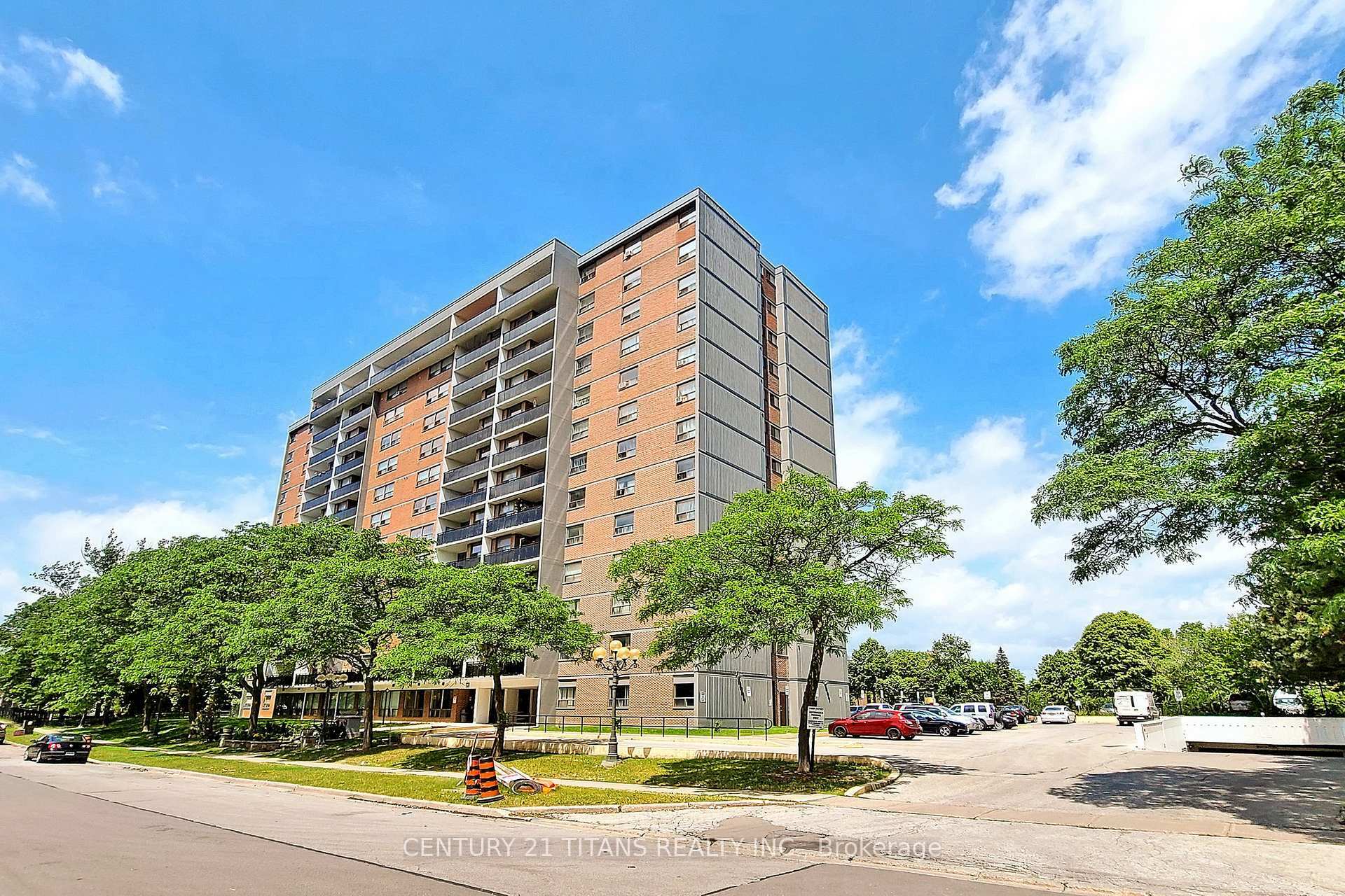 Property Photo: 20 Gilder Drive 1208 ON M1K 5E1