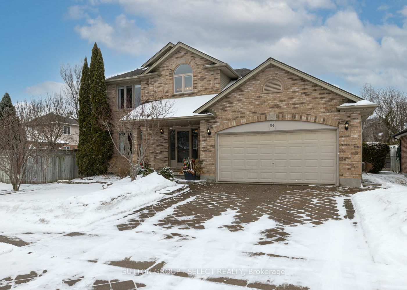 Property Photo:  94 Moraine Cres  ON N6G 4Z1 