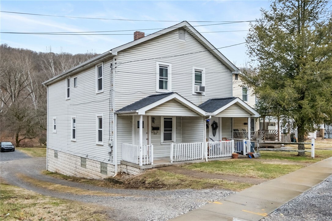 Property Photo:  523-525 Ambridge Avenue  PA 15003 