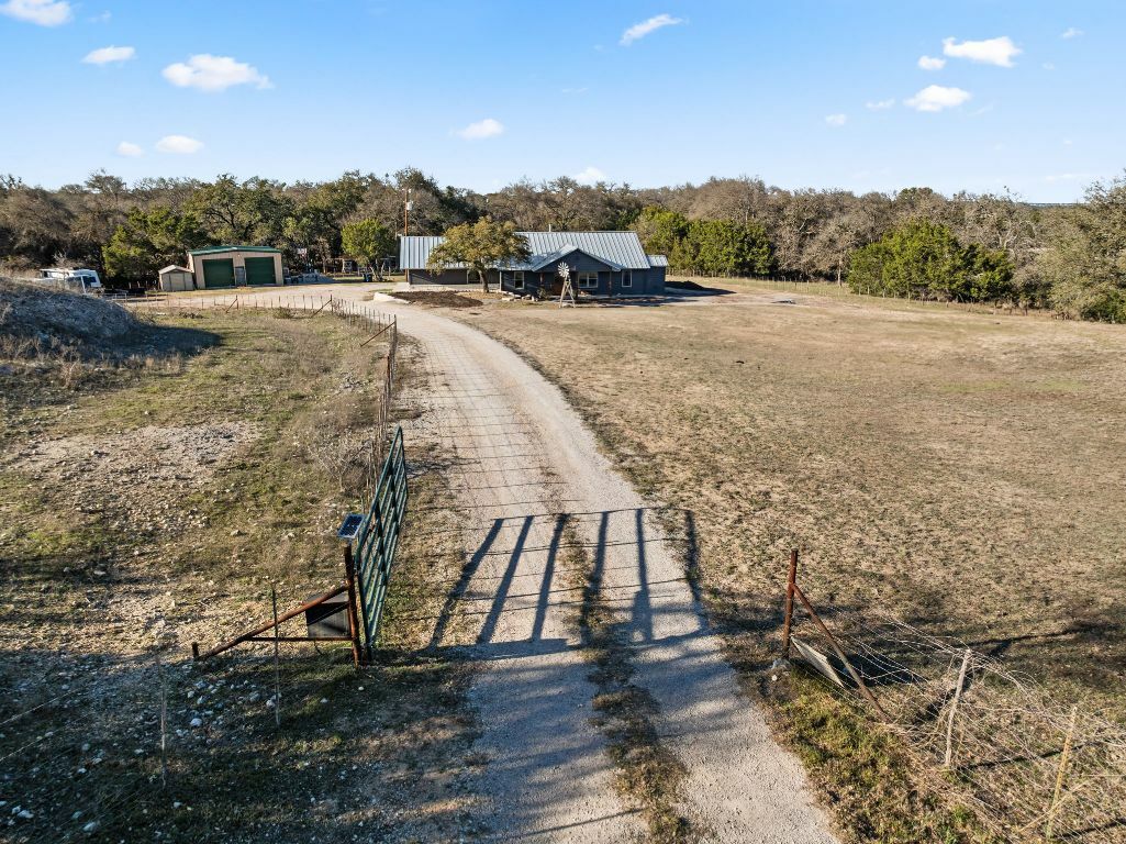 Property Photo:  119 Creekside Circle  TX 78642 