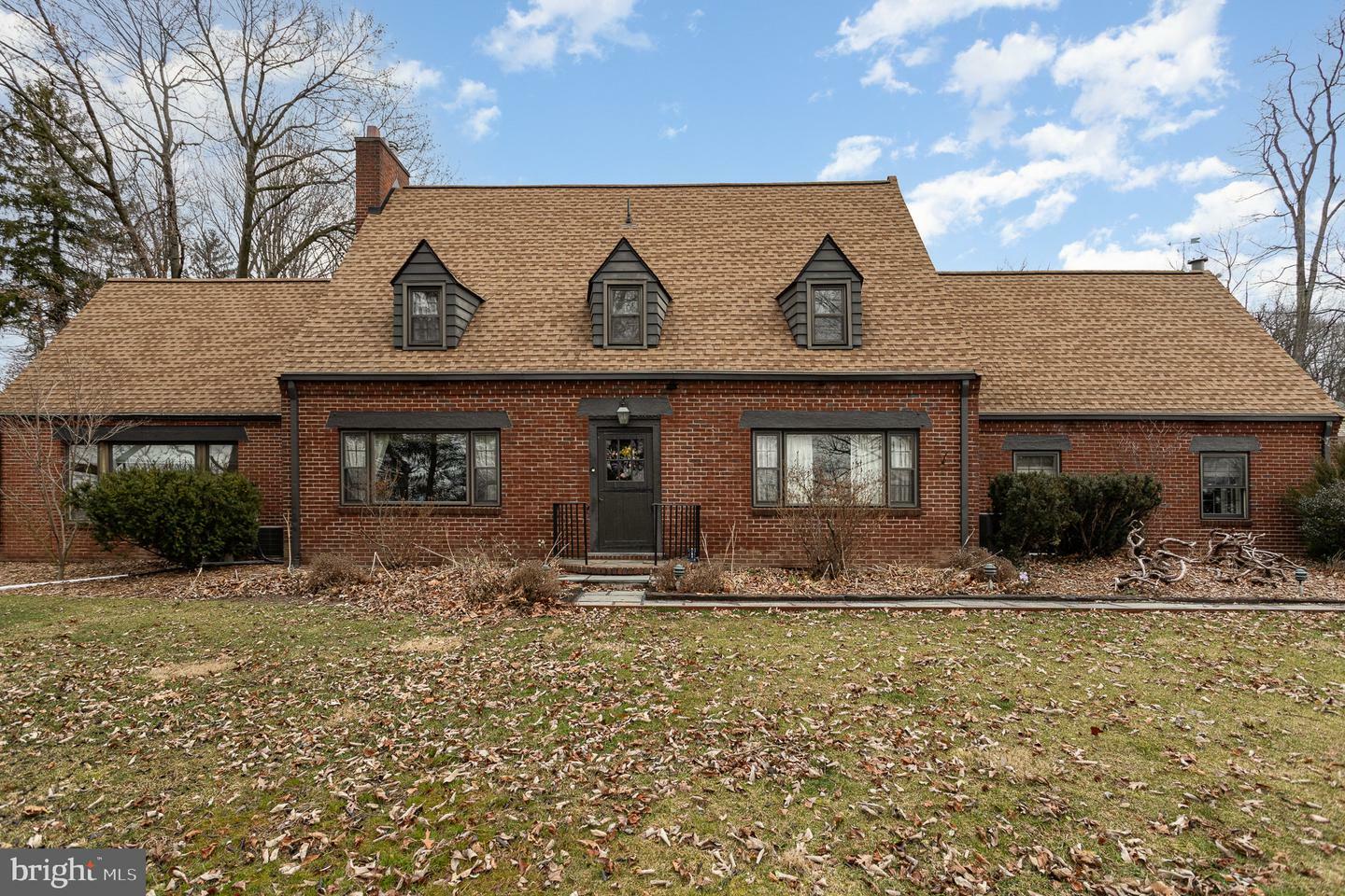2629 Marietta Avenue  Lancaster PA 17601 photo