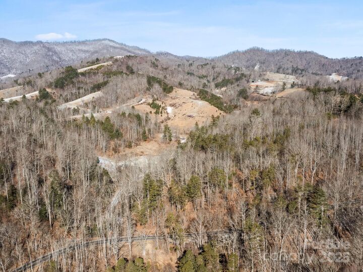 Property Photo:  7550 Meadows Town Road  NC 28753 
