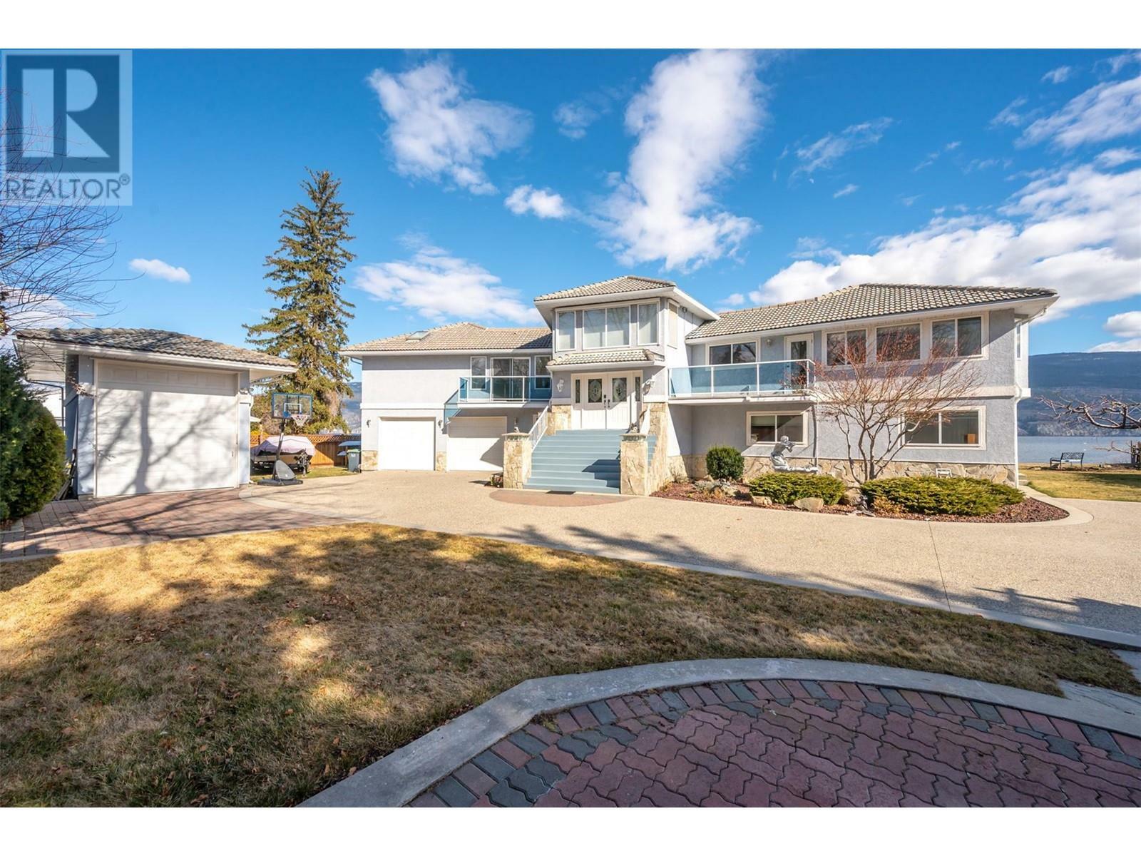 Property Photo: 914 Powell Beach Road BC V0H 1Z9