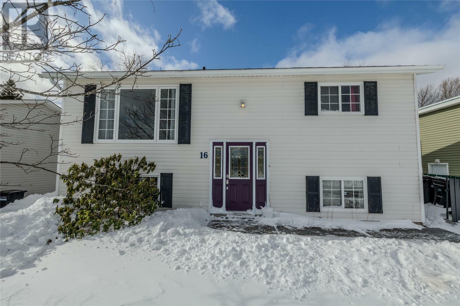 Property Photo:  16 Bartlett Place  NL A1E 3M3 