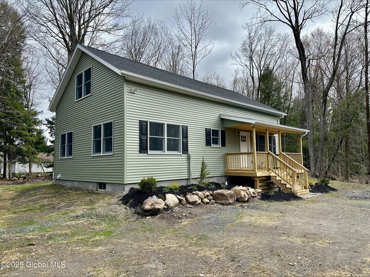 Property Photo:  122 Krempa Drive  NY 12032 