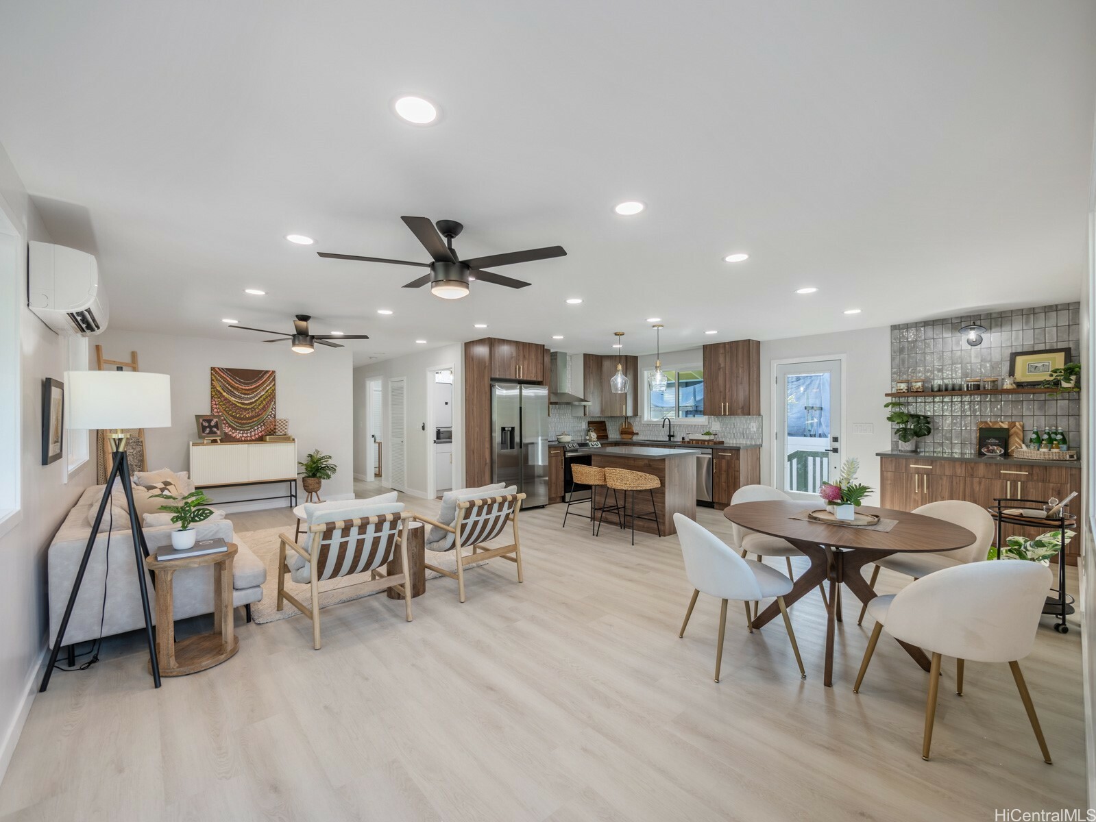 Property Photo: 315 Oneawa Street HI 96734