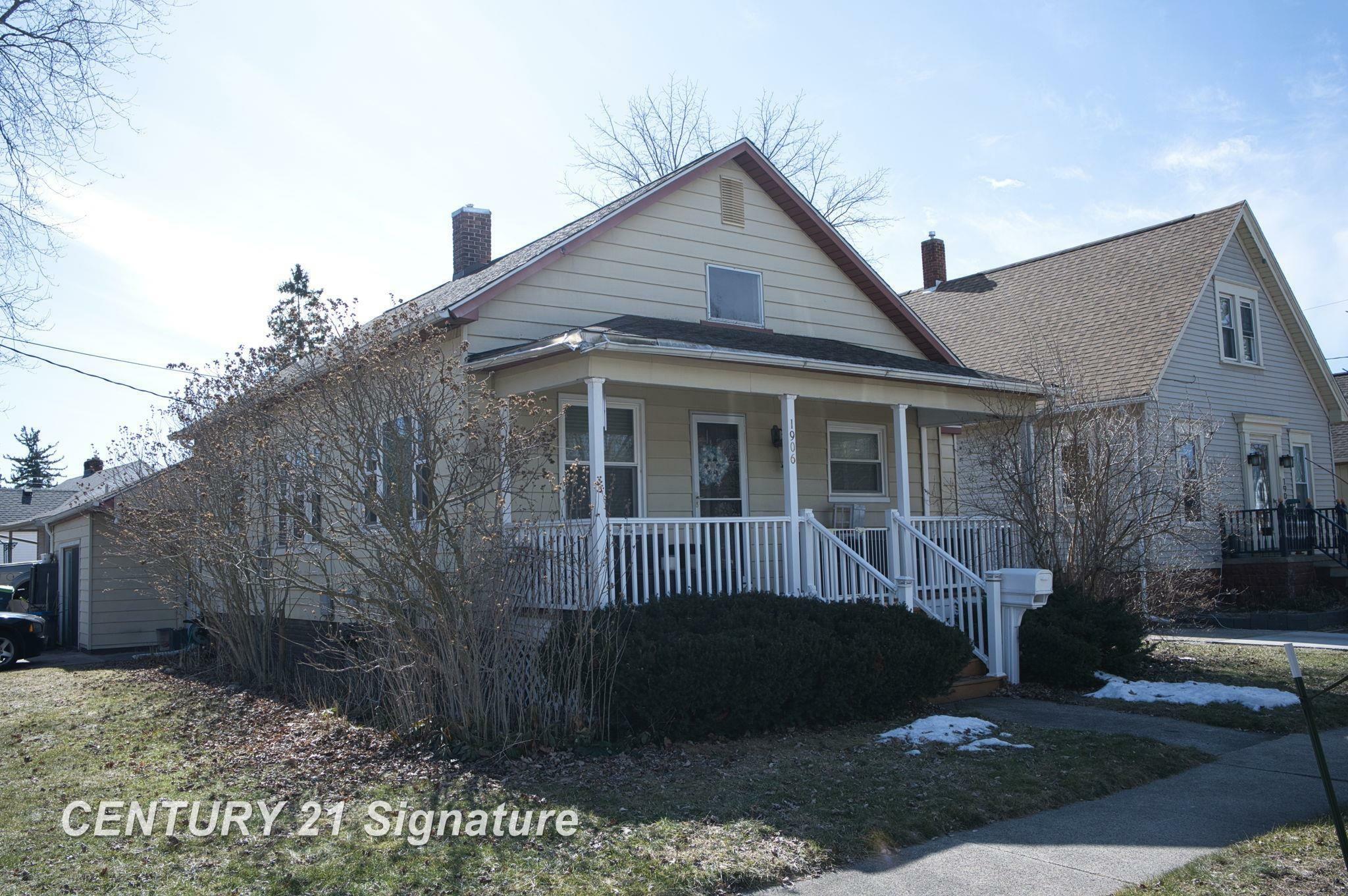 Property Photo: 1906 10th Street MI 48708