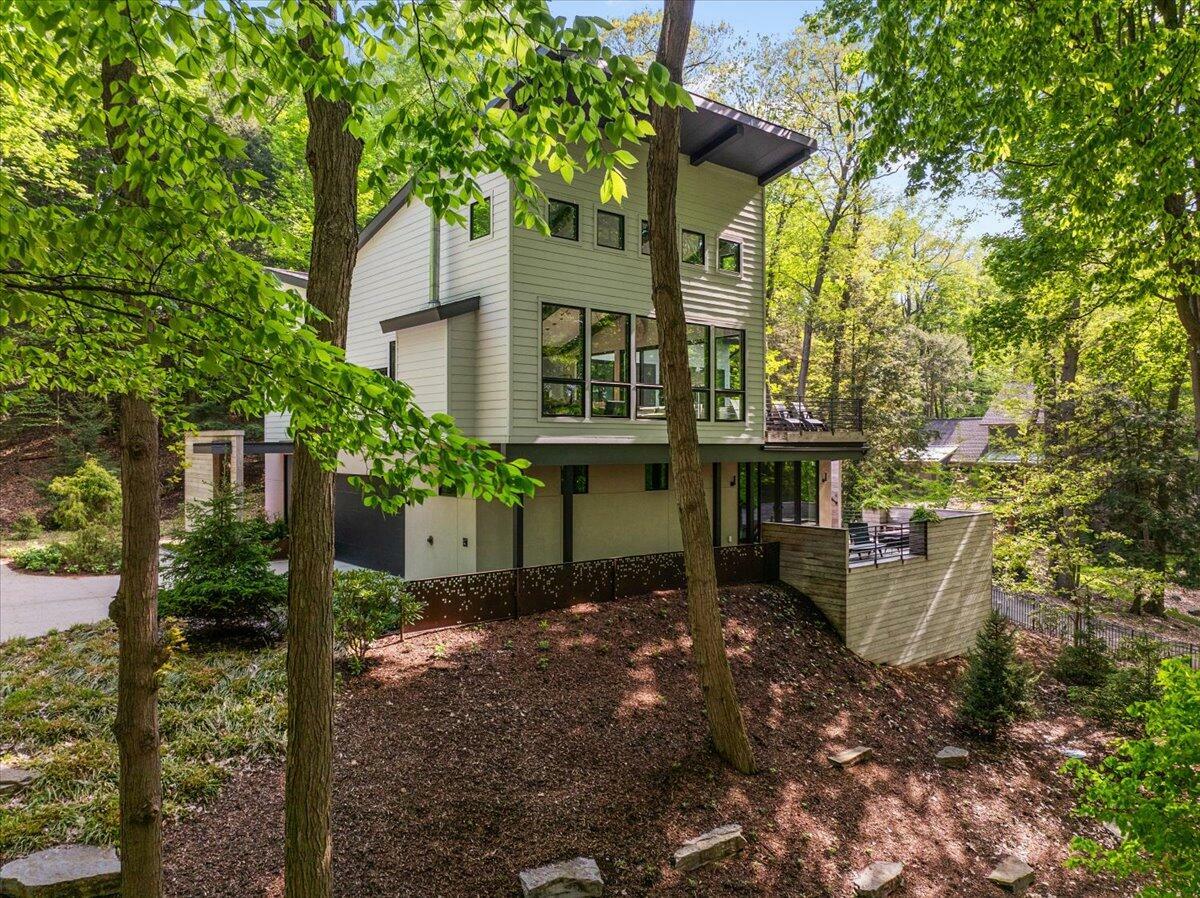 Property Photo: 371 Dunegrass Circle Drive MI 49453