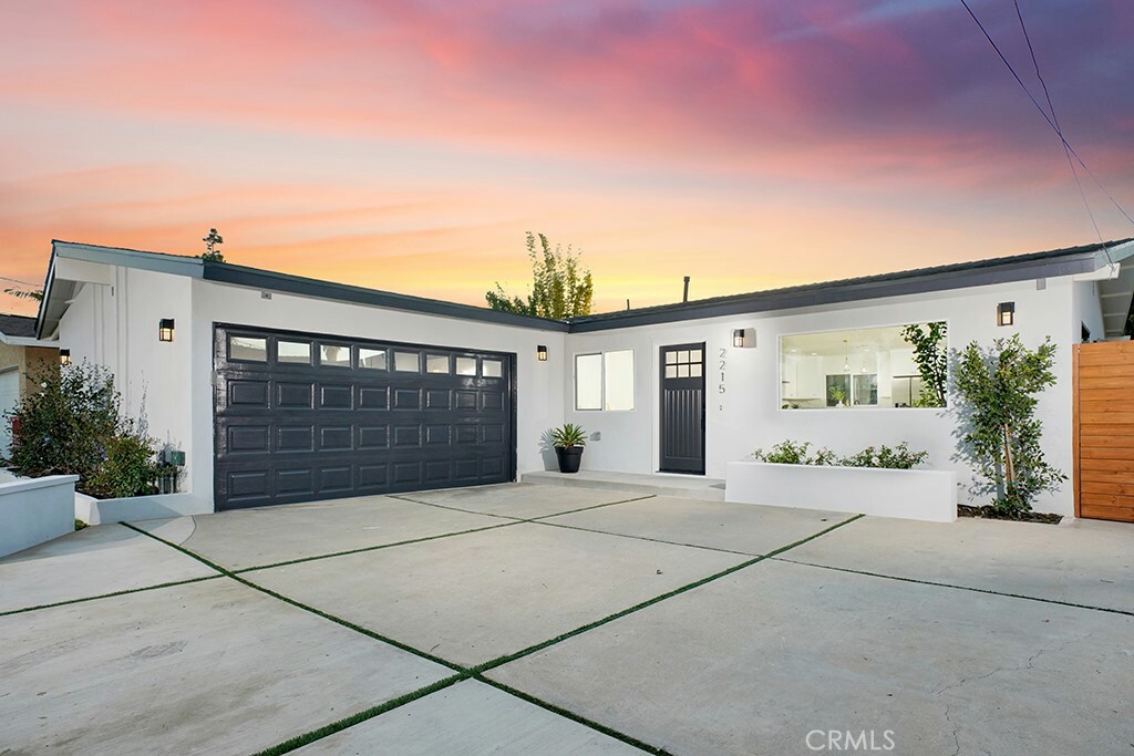 Property Photo:  2215 Avalon Street  CA 92627 