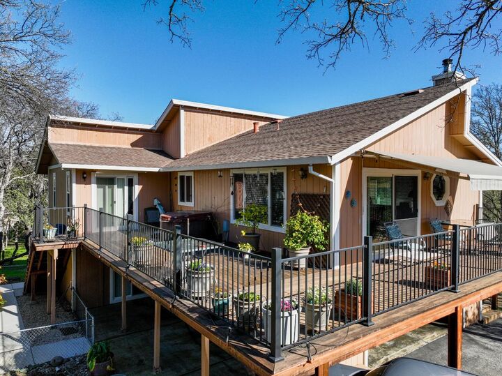 Property Photo:  11599 Sandpiper Way  CA 95946 