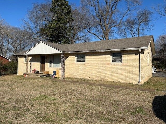 Property Photo: 13 Charlemagne Blvd TN 37042