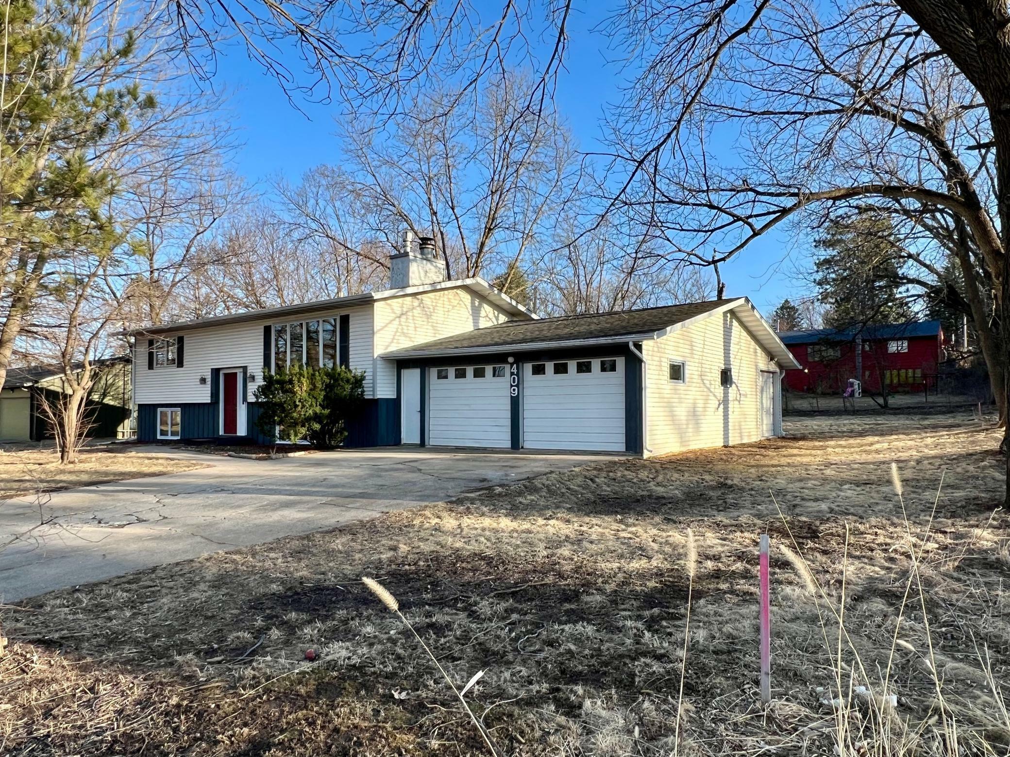 409 Juniper Avenue W  Northfield MN 55057 photo